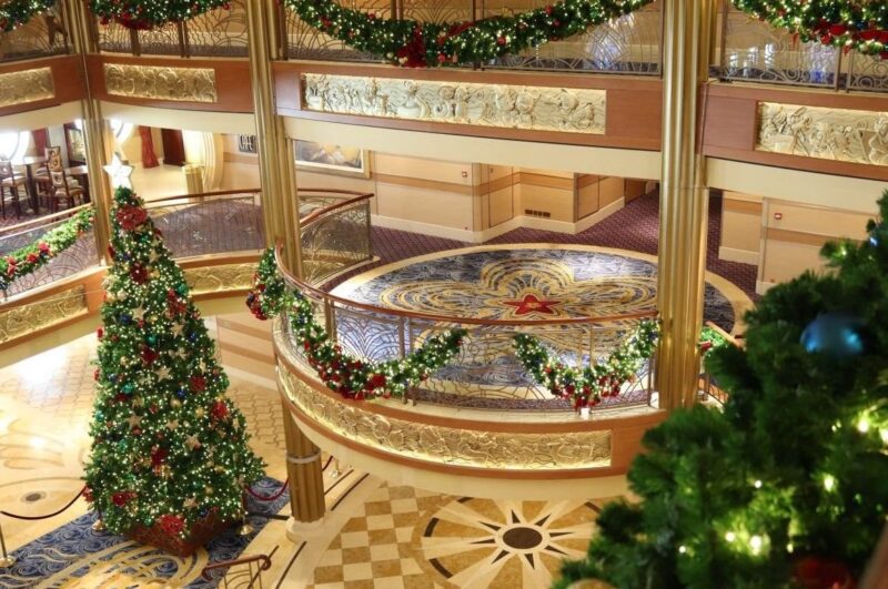 Cruceros en Navidad: mejores destinos y navieras - VeronicaChic.com
